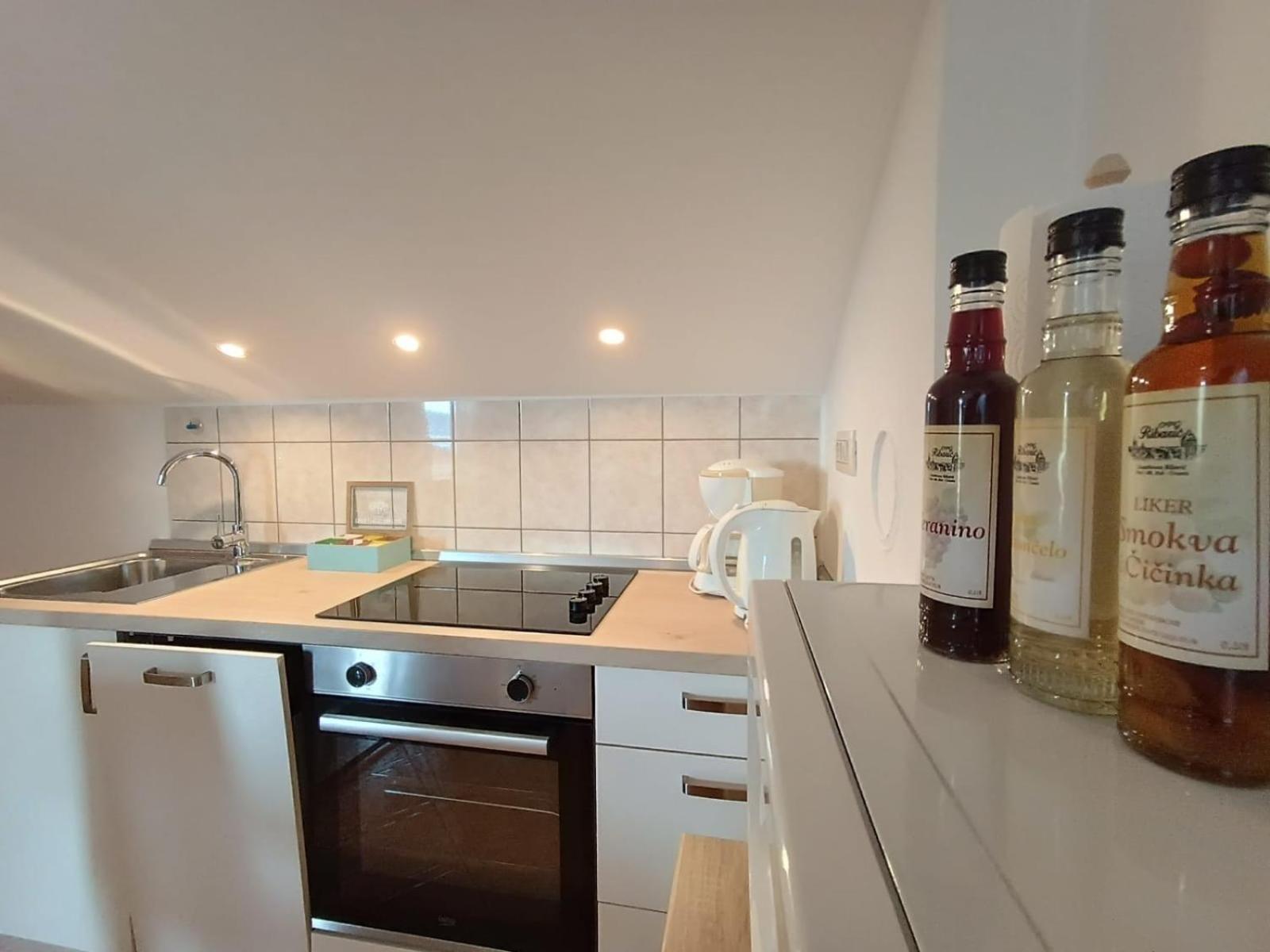 Apartments And Rooms By The Sea Palit, Rab - 5010 Phòng bức ảnh